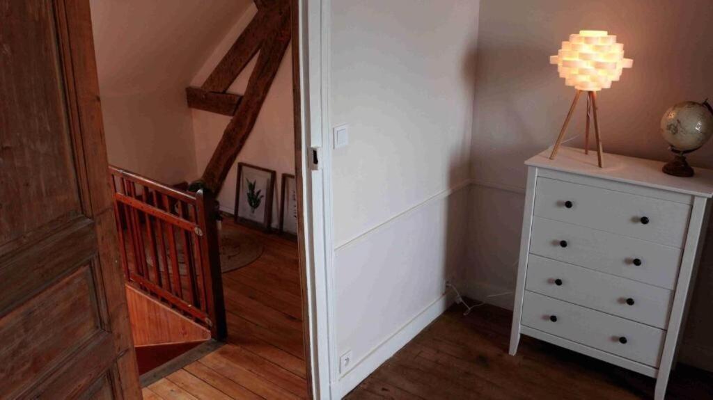 Chambre Calme Et Accueillante 13 Kmtrs Aeroport, Parking Gratuit, Navette Gare Ou Aeroport Saint-Germain-la-Poterie Exterior photo